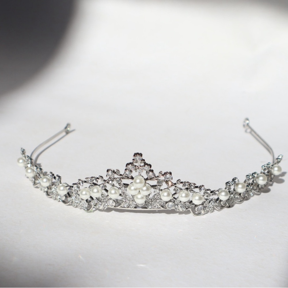 Elegant Silver and Pearl Tiara
